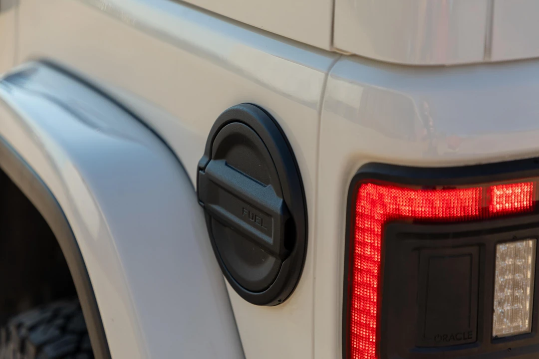 2019 Jeep JL Wrangler - Image 31 of 31