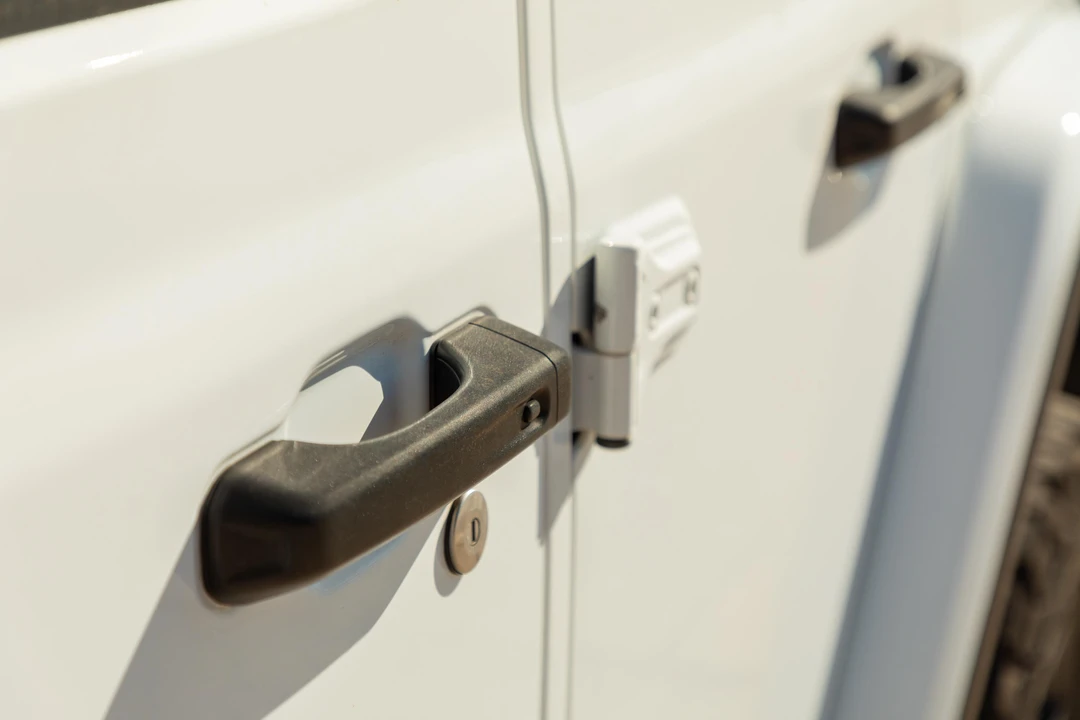 2019 Jeep JL Wrangler - Image 30 of 31