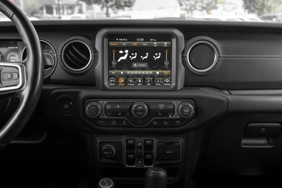 2019 Jeep JL Wrangler - Image 12 of 16