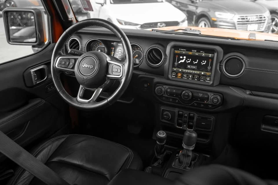 2019 Jeep JL Wrangler - Image 11 of 16
