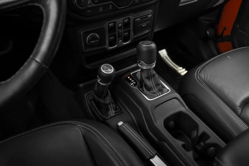 2019 Jeep JL Wrangler - Image 13 of 16