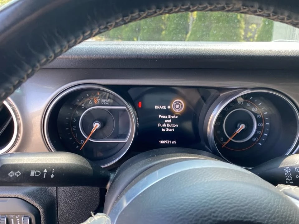 2019 Jeep JL Wrangler - Image 12 of 20