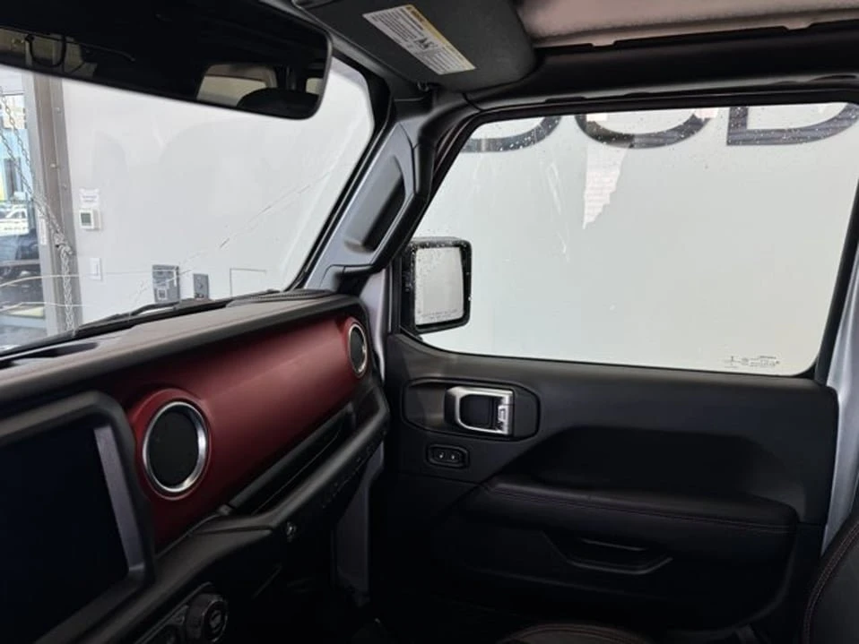 2019 Jeep JL Wrangler - Image 18 of 20