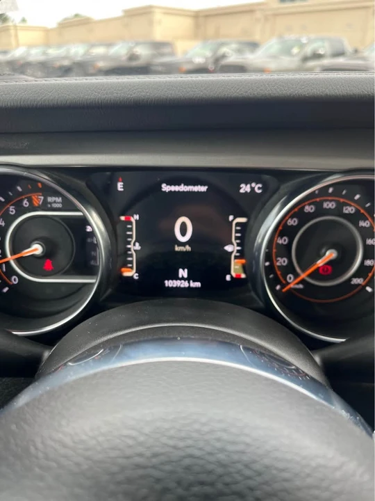 2019 Jeep JL Wrangler - Image 7 of 9