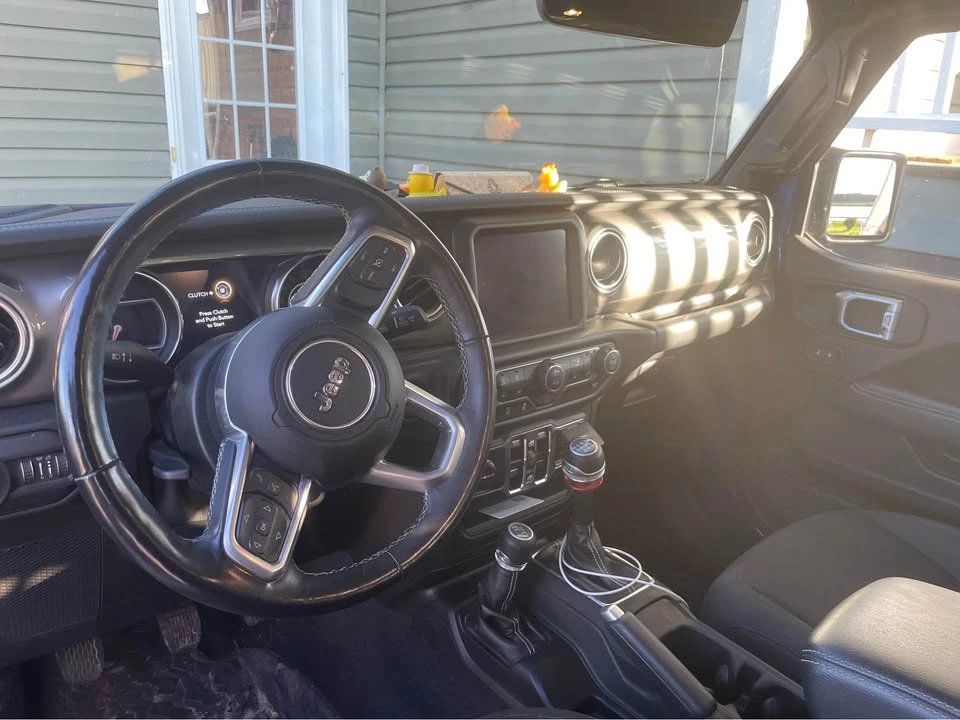 2019 Jeep JL Wrangler - Image 7 of 10