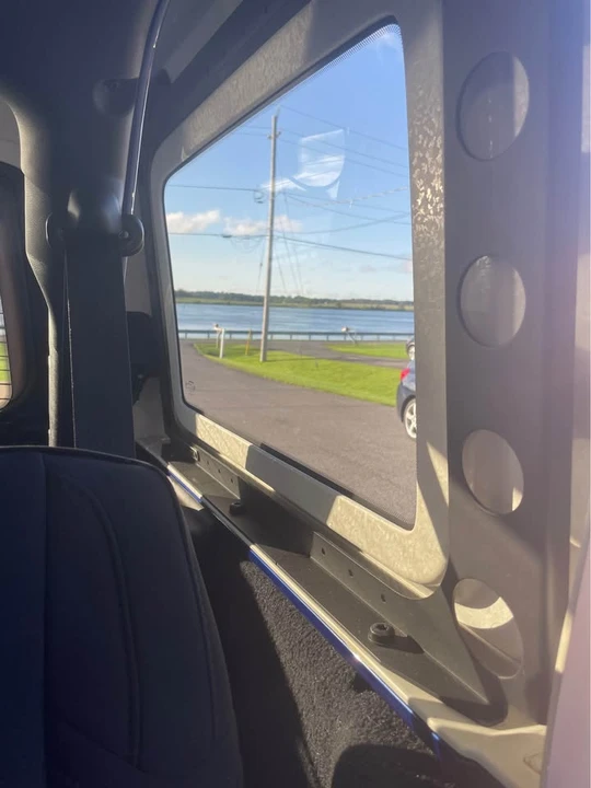 2019 Jeep JL Wrangler - Image 9 of 10