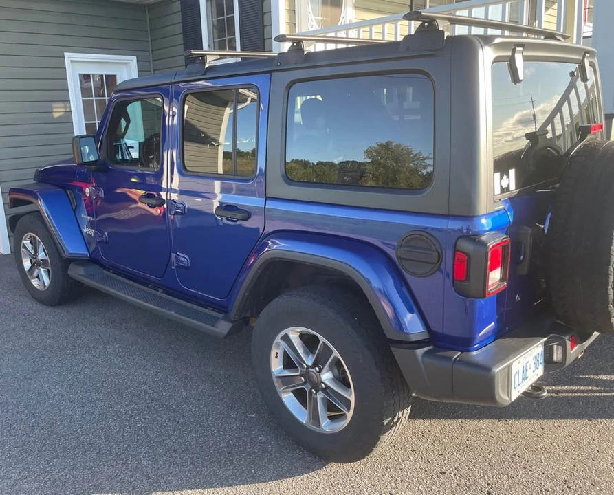 2019 Jeep JL Wrangler - Image 5 of 10