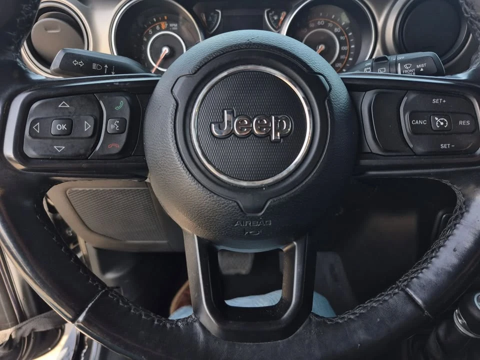 2019 Jeep JL Wrangler - Image 13 of 16