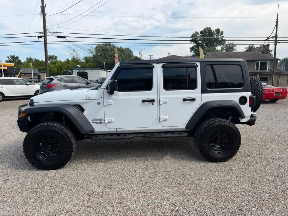 2019 Jeep JL Wrangler - Image 9 of 20