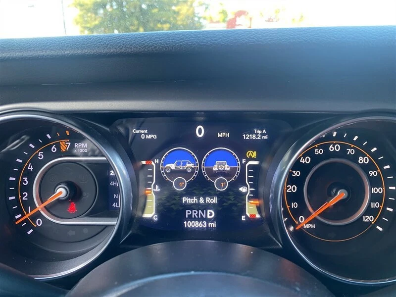 2019 Jeep JL Wrangler - Image 11 of 20