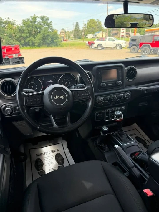 2019 Jeep JL Wrangler - Image 18 of 20