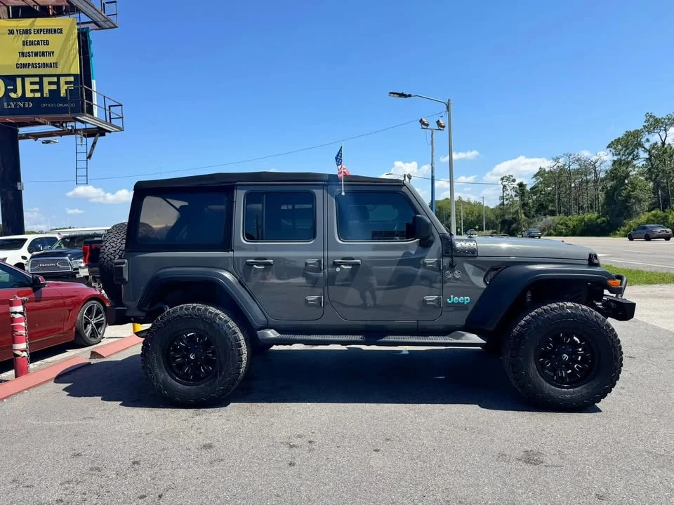 2019 Jeep JL Wrangler - Image 3 of 15