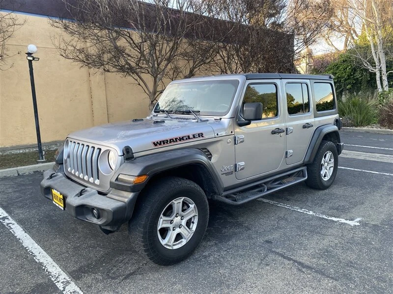 2019 Jeep JL Wrangler - Image 14 of 20