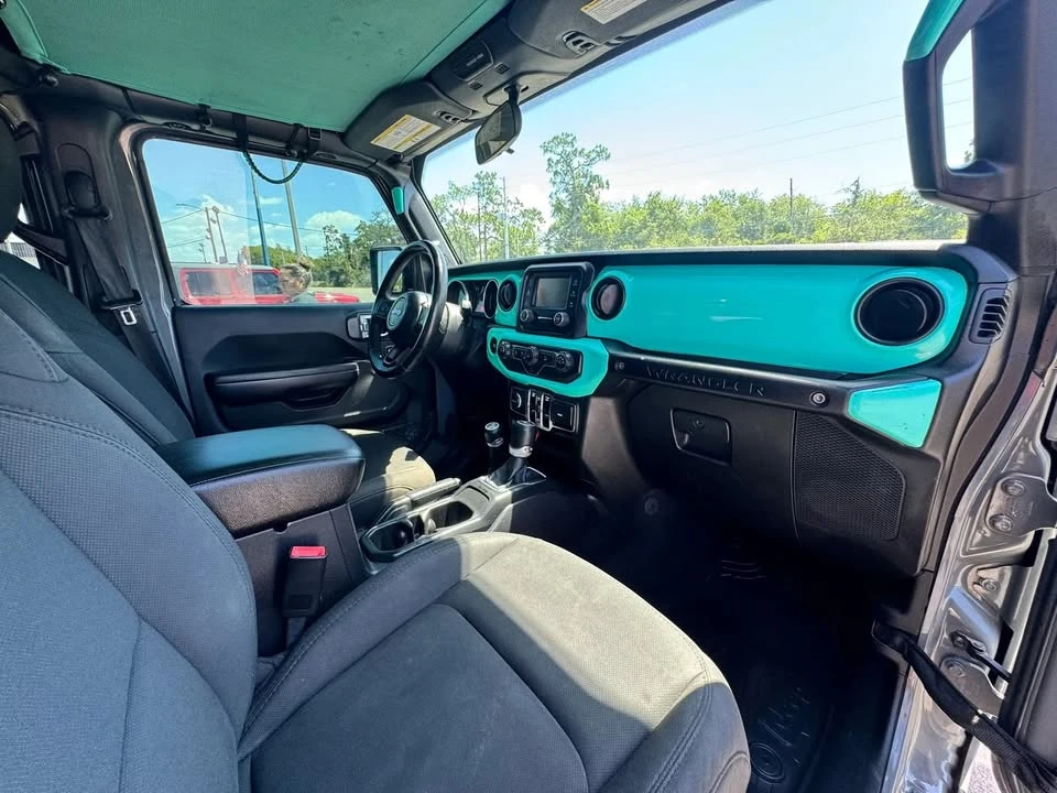 2019 Jeep JL Wrangler - Image 15 of 15