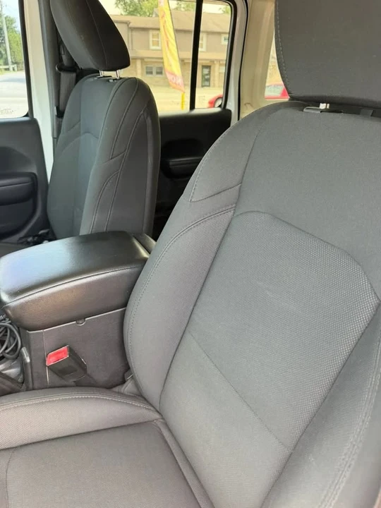 2019 Jeep JL Wrangler - Image 17 of 20