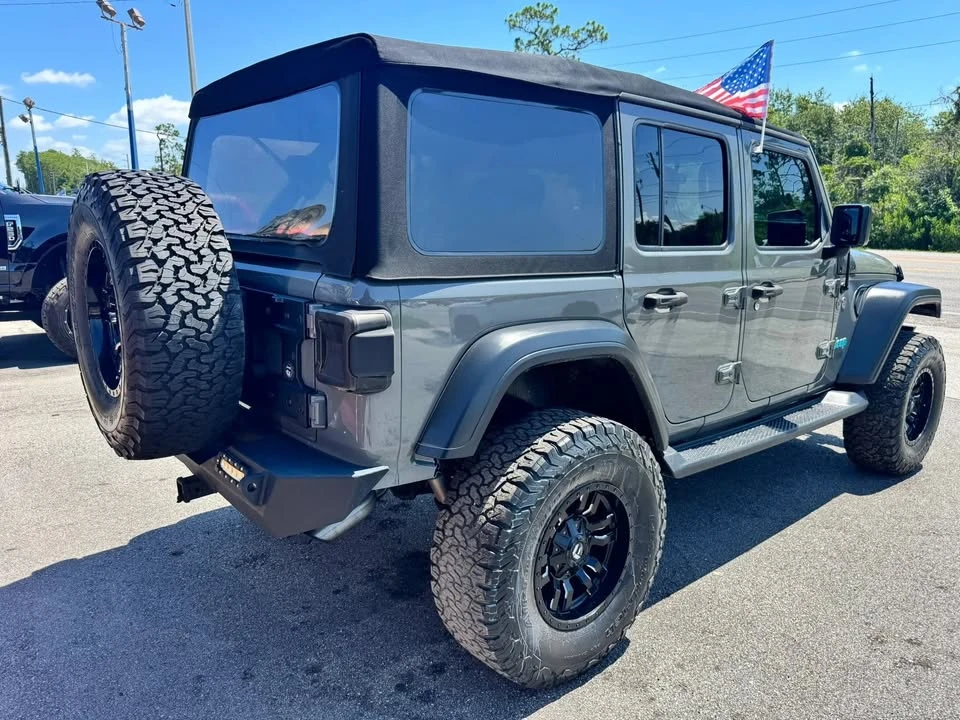 2019 Jeep JL Wrangler - Image 5 of 15