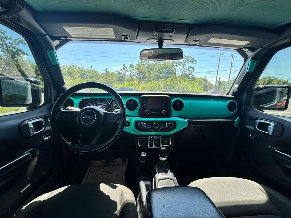 2019 Jeep JL Wrangler - Image 13 of 15