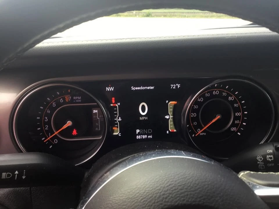 2019 Jeep JL Wrangler - Image 15 of 20