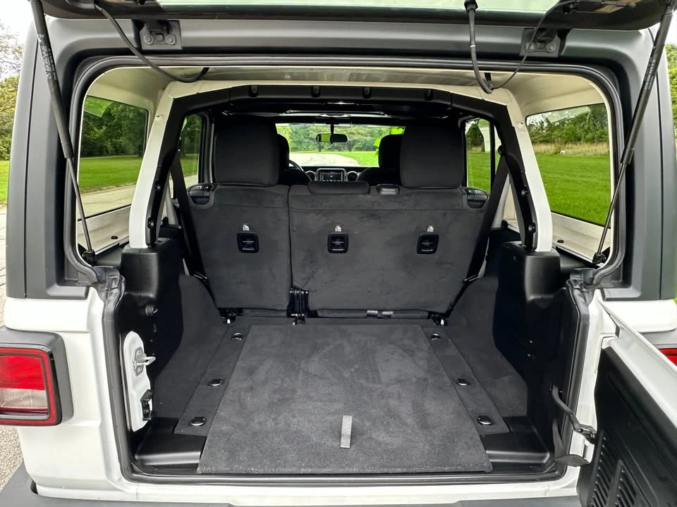 2019 Jeep JL Wrangler - Image 10 of 20