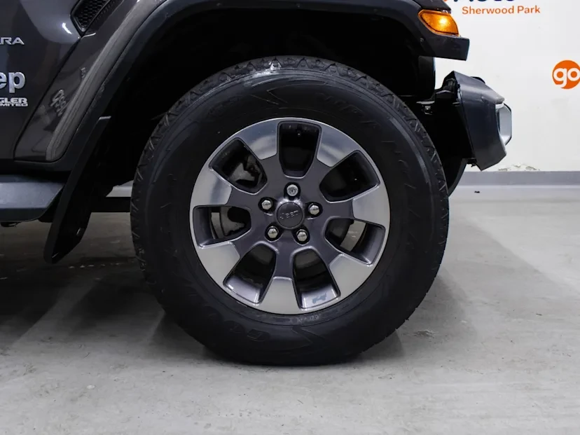 2019 Jeep JL Wrangler - Image 5 of 18