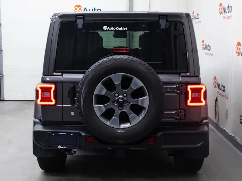2019 Jeep JL Wrangler - Image 8 of 18