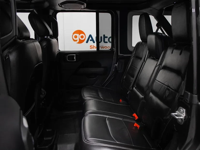 2019 Jeep JL Wrangler - Image 12 of 18