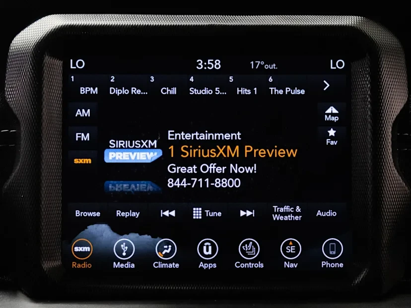 2019 Jeep JL Wrangler - Image 15 of 18