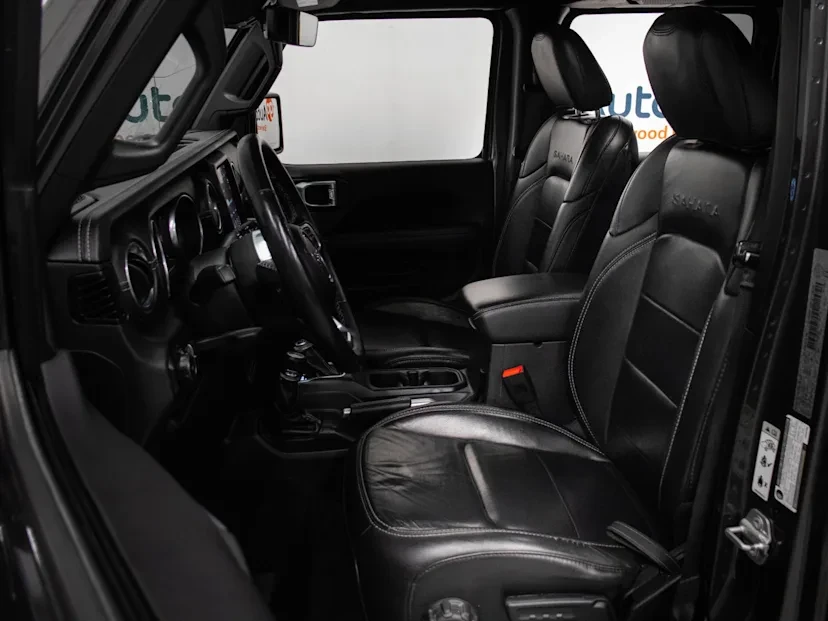 2019 Jeep JL Wrangler - Image 11 of 18