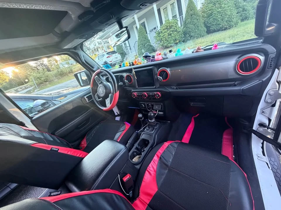 2019 Jeep JL Wrangler - Image 6 of 8
