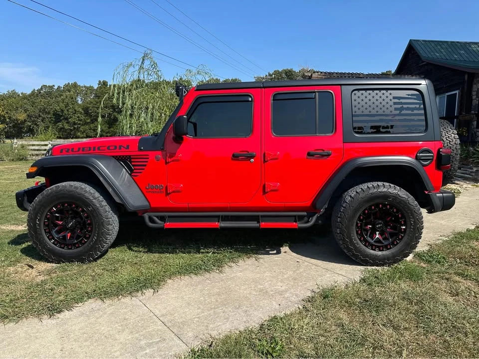 2019 Jeep JL Wrangler - Image 2 of 14