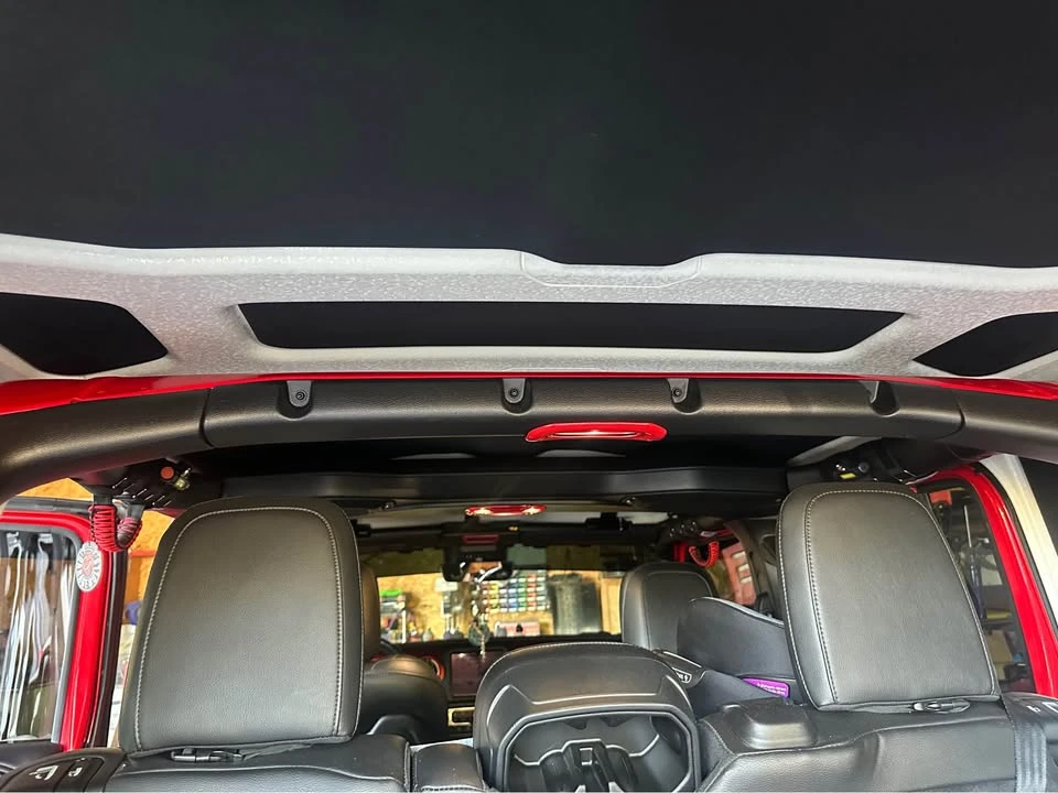 2019 Jeep JL Wrangler - Image 9 of 14