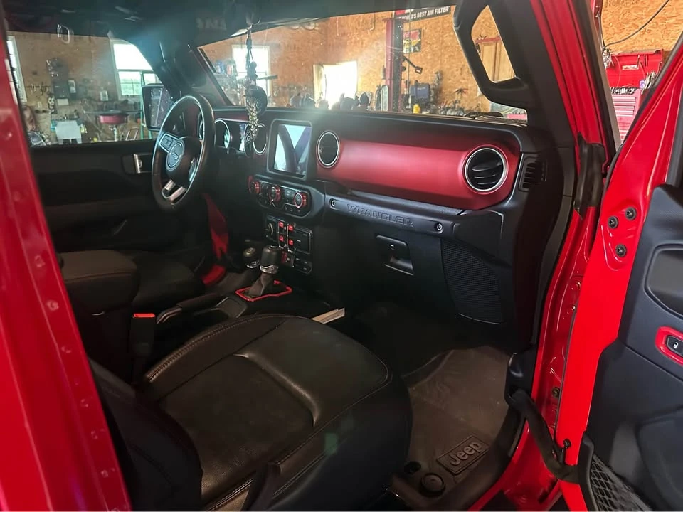 2019 Jeep JL Wrangler - Image 7 of 14