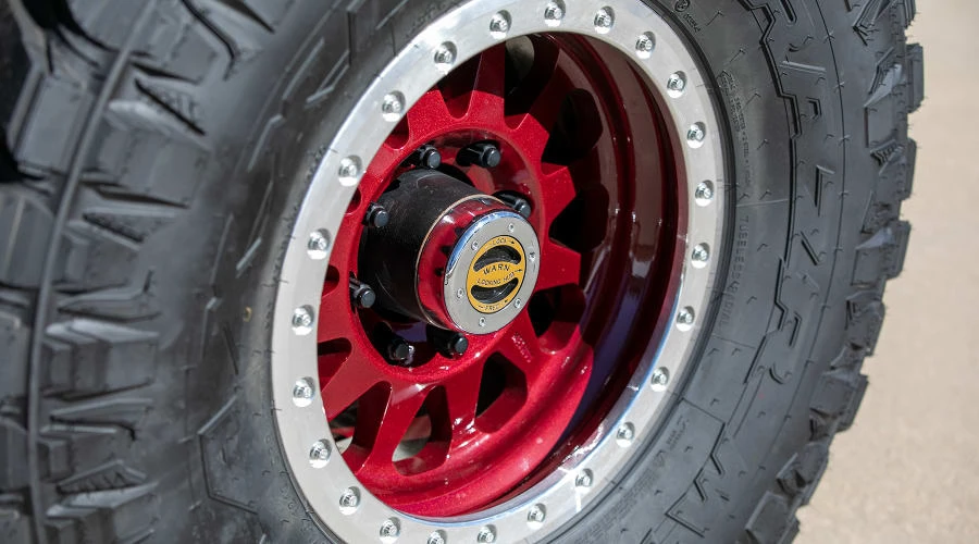 2019 Jeep JL Wrangler - Image 9 of 31