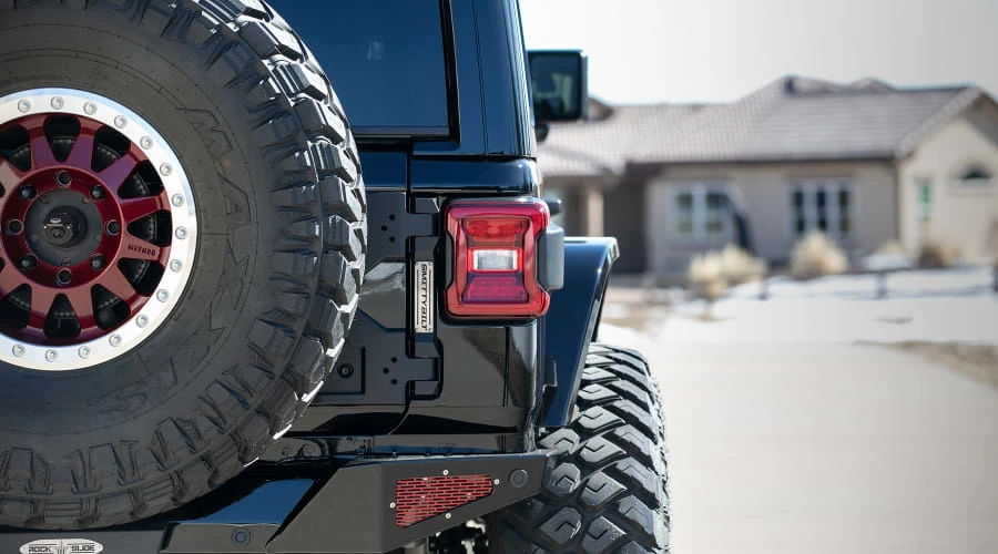 2019 Jeep JL Wrangler - Image 25 of 31