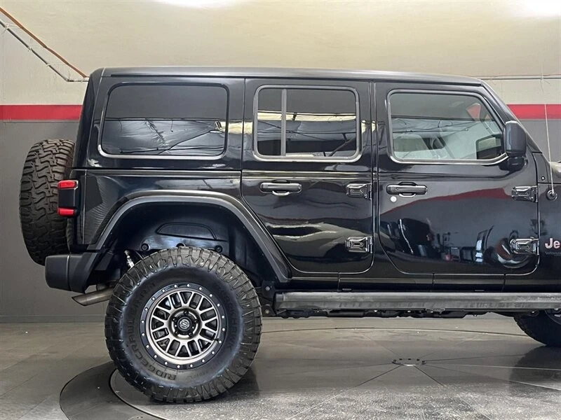 2019 Jeep JL Wrangler - Image 6 of 21