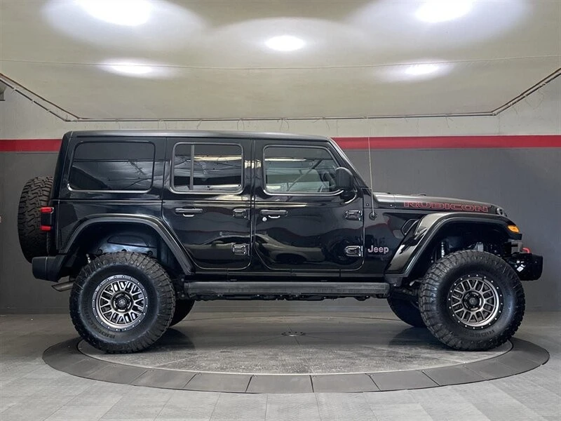 2019 Jeep JL Wrangler - Image 3 of 21