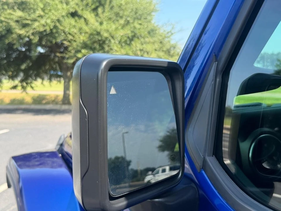 2019 Jeep JL Wrangler - Image 8 of 31