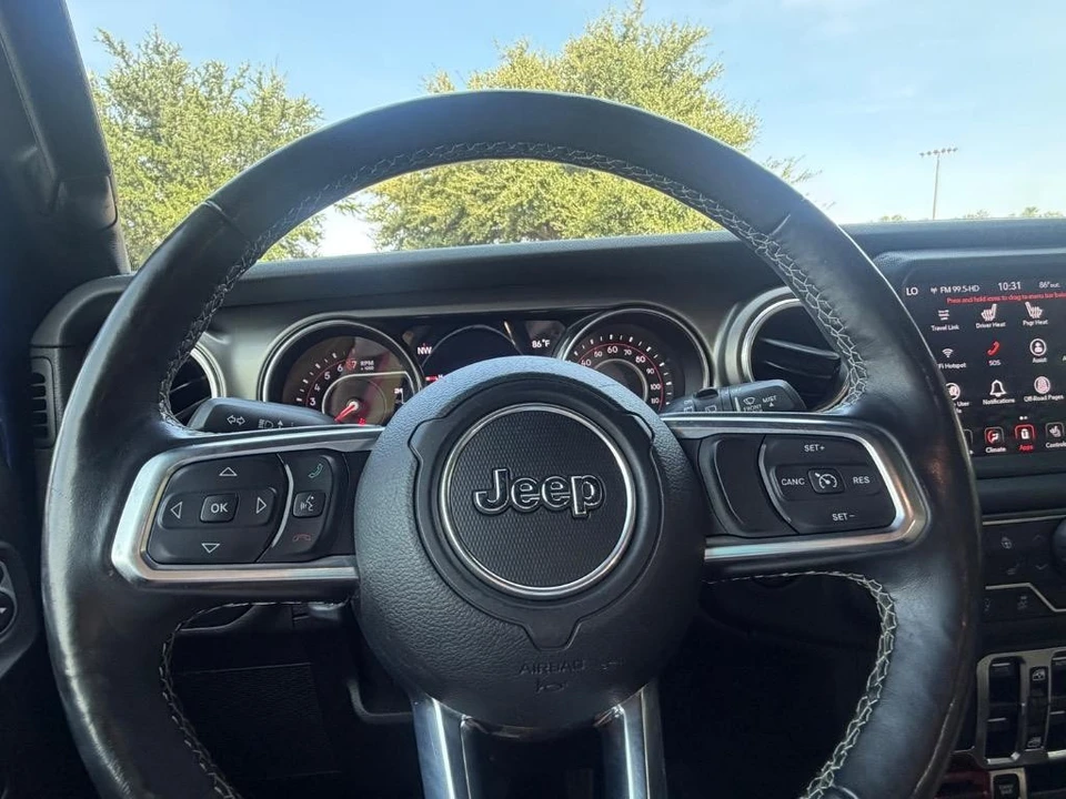2019 Jeep JL Wrangler - Image 14 of 31