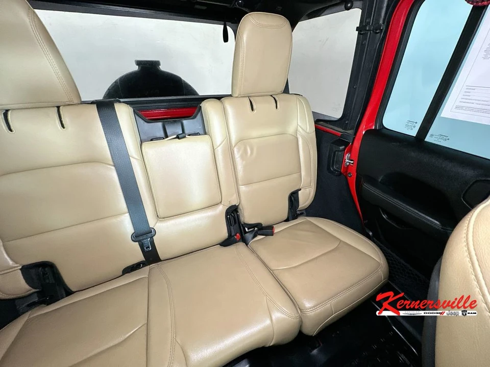 2019 Jeep JL Wrangler - Image 14 of 24