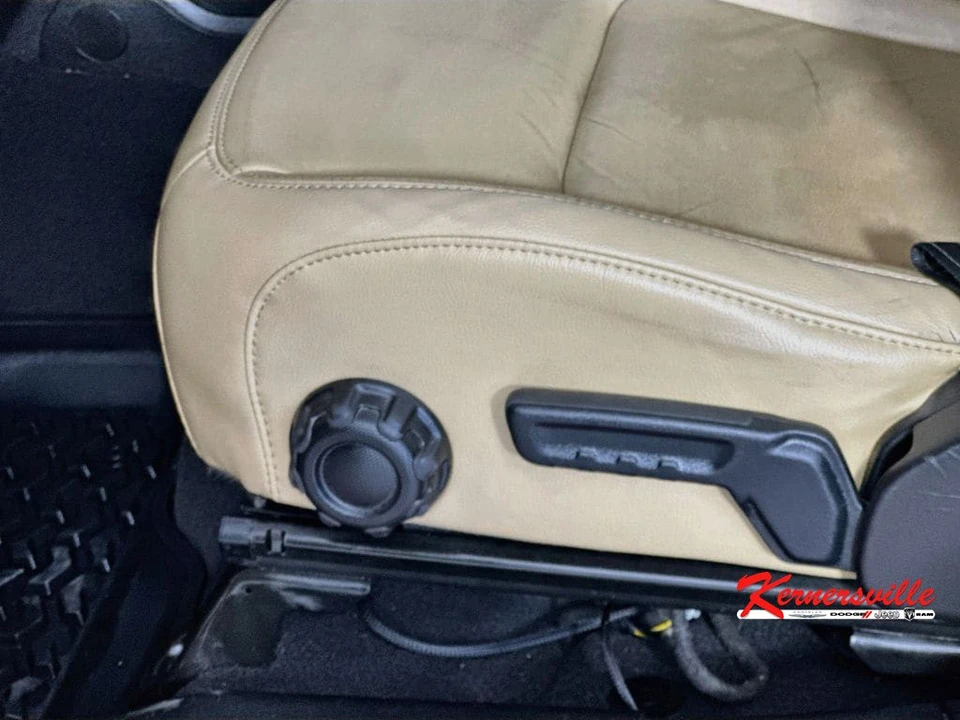 2019 Jeep JL Wrangler - Image 22 of 24