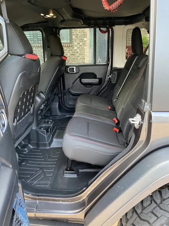 2019 Jeep JL Wrangler - Image 10 of 14