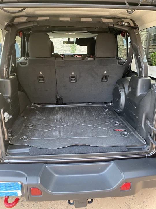 2019 Jeep JL Wrangler - Image 9 of 14