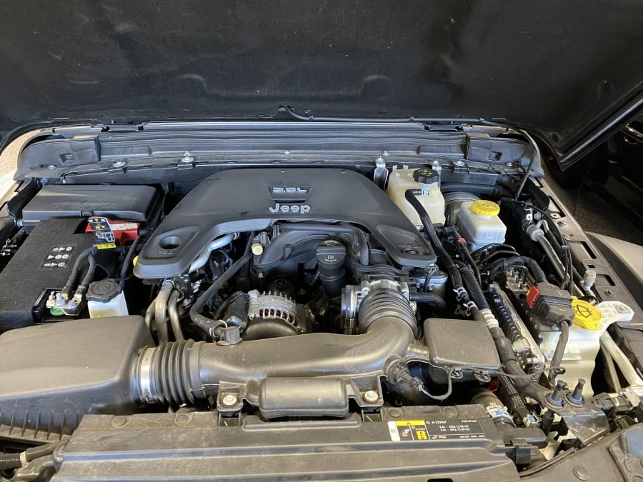 2019 Jeep JL Wrangler - Image 12 of 14