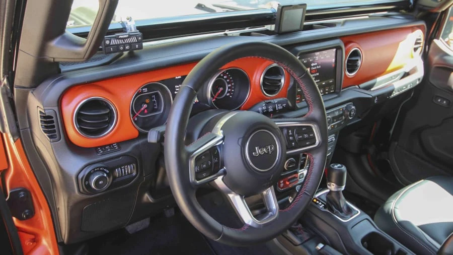 2019 Jeep JL Wrangler - Image 6 of 31