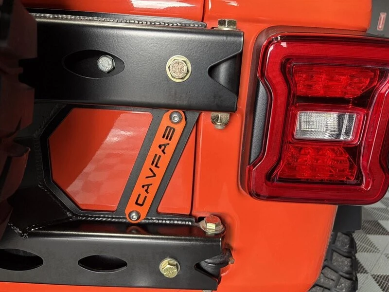 2019 Jeep JL Wrangler - Image 16 of 31