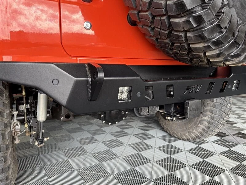 2019 Jeep JL Wrangler - Image 14 of 31