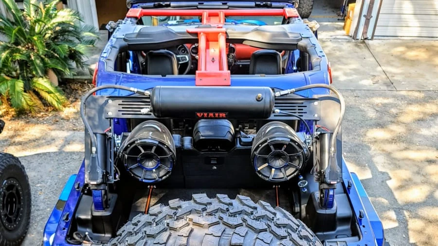2019 Jeep JL Wrangler - Image 17 of 26