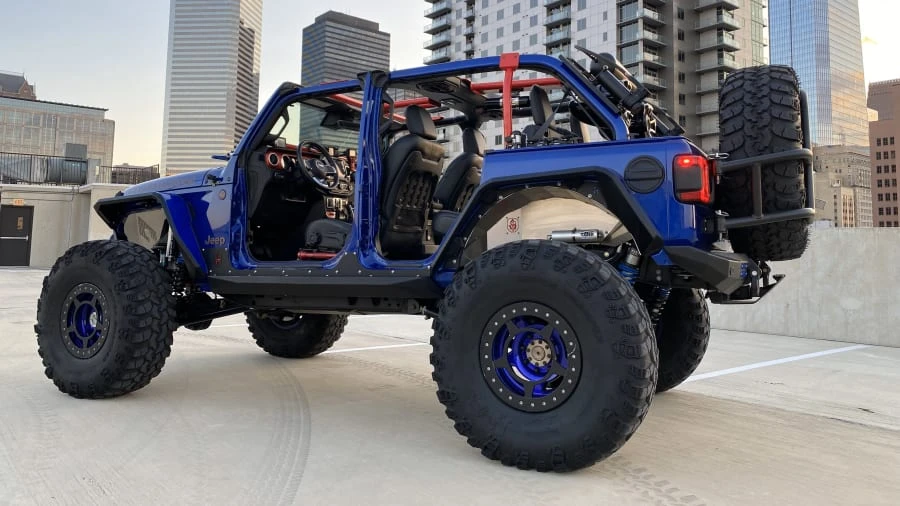 2019 Jeep JL Wrangler - Image 15 of 26