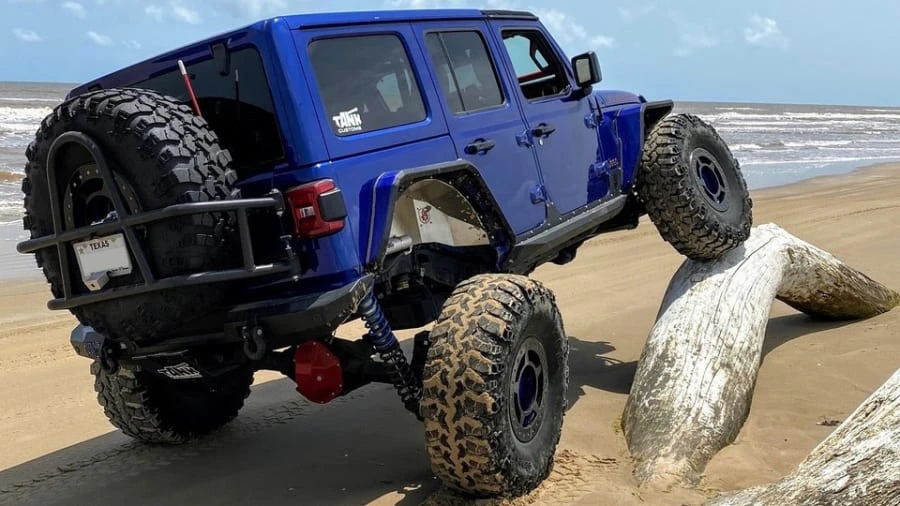 2019 Jeep JL Wrangler - Image 21 of 26