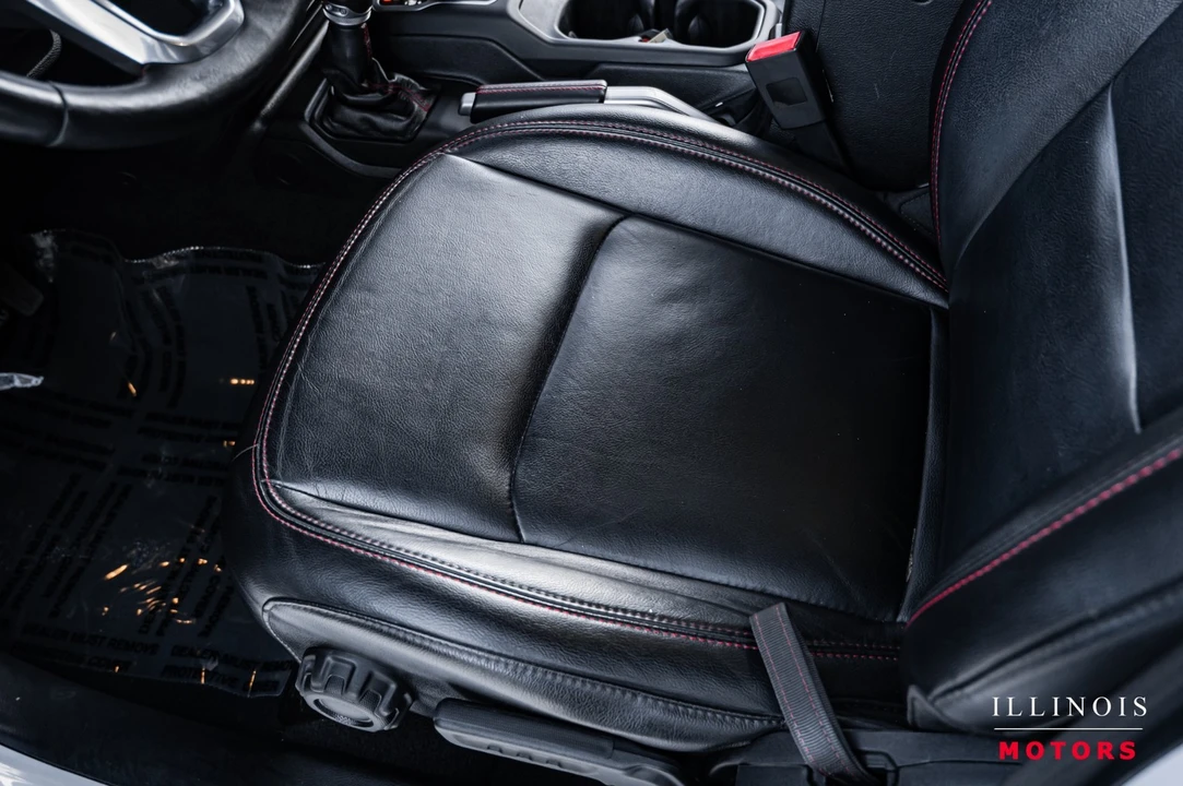 2019 Jeep JL Wrangler - Image 19 of 21